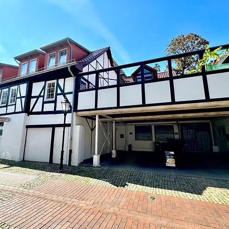 Jasta Homes Altstadt, Zentral, Ueberdachter Parkplatz, Netflix, Vollausstattung, Loft, Modern Und Komfort ハーメルン エクステリア 写真